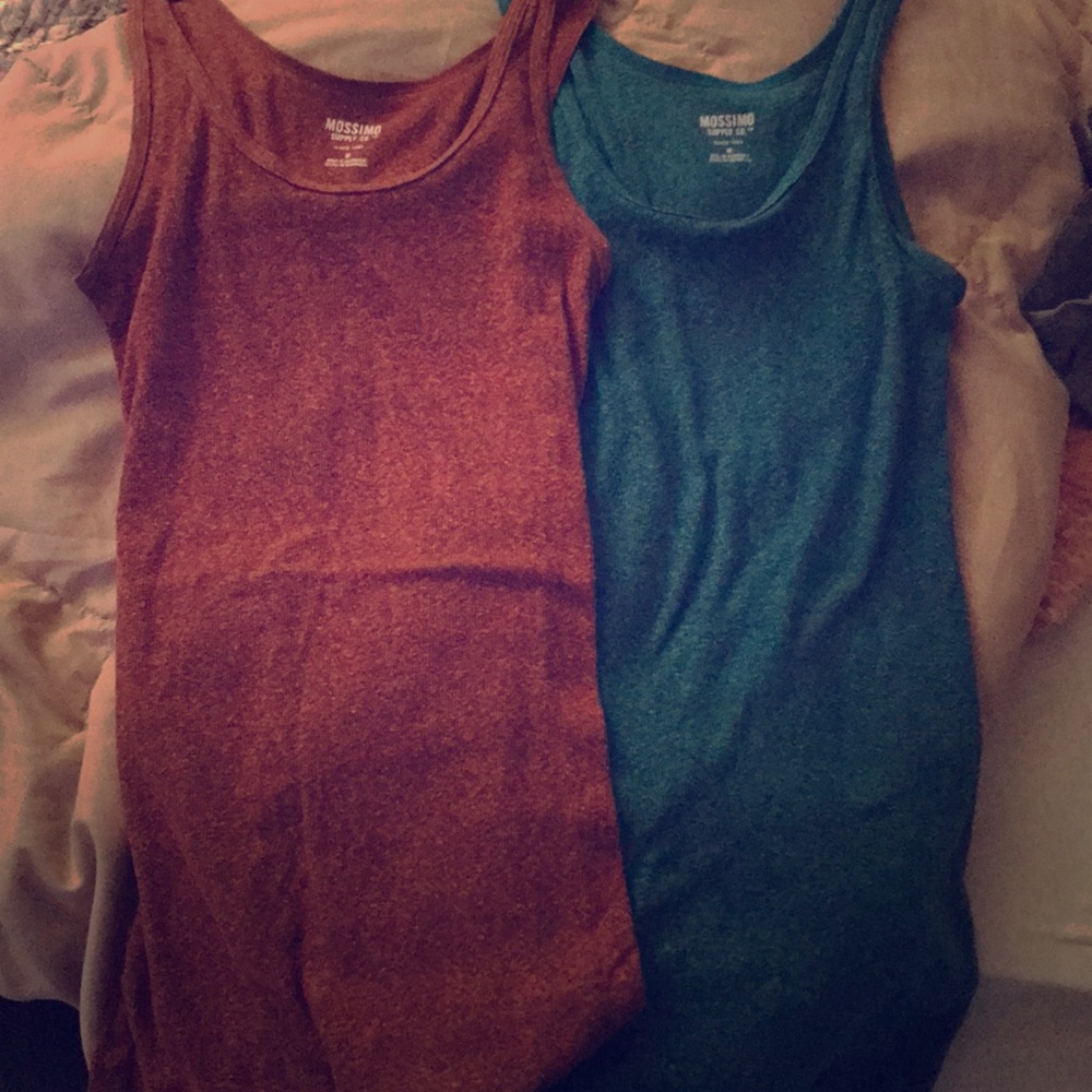 Mossimo tanks NWOT